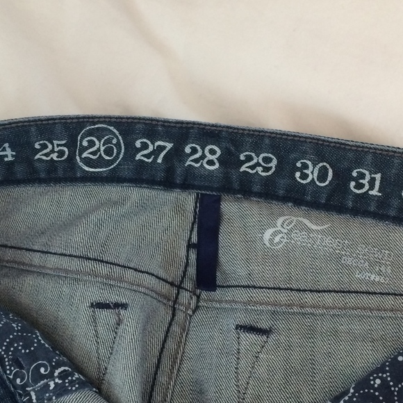 ERNEST SEWN bootcut jeans size 26 EUC - Picture 3 of 3